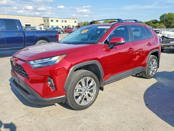 2024 TOYOTA RAV4 — Front 3/4