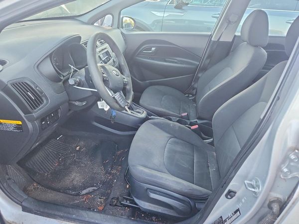 2014 KIA RIO 1.6 AT LX STD/Power