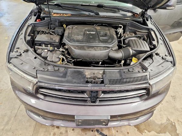 2018 DODGE DURANGO GT — Engine bay