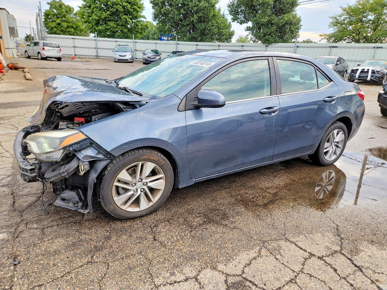 2015 TOYOTA COROLLA — Front 3/4