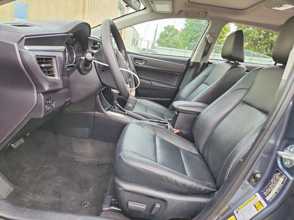 2015 TOYOTA COROLLA — DENT