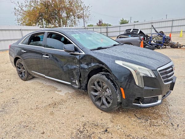 2018 CADILLAC XTS Premium Luxury — Passenger 3/4