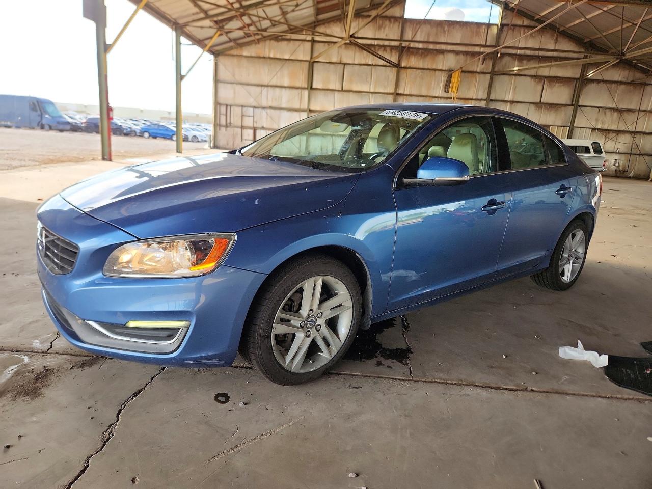 2014 VOLVO S60 — Front 3/4