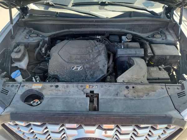 2022 HYUNDAI PALISADE — Engine bay