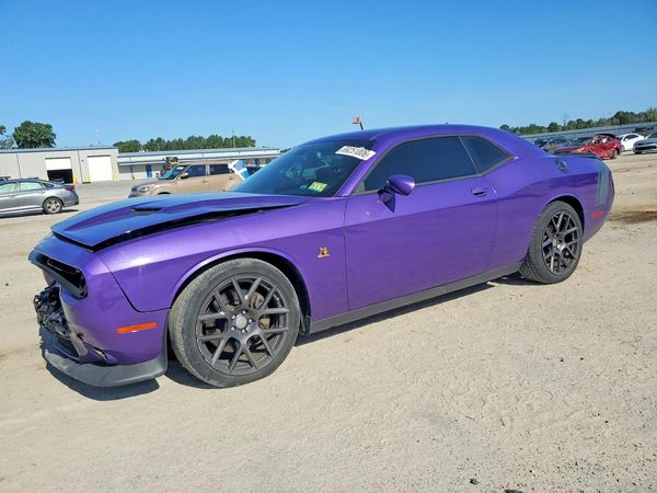 2016 DODGE CHALLENGER — Front 3/4