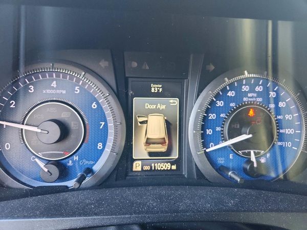 2017 TOYOTA SIENNA