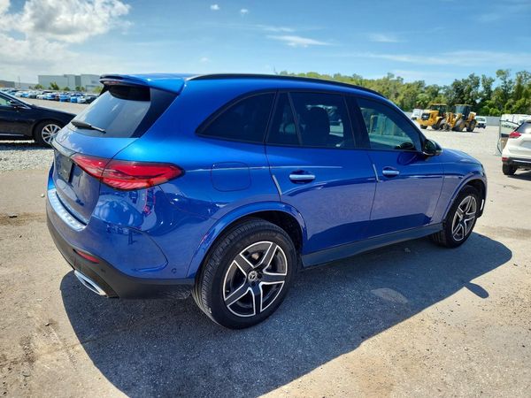 2024 MERCEDES-BENZ GLC GLC300