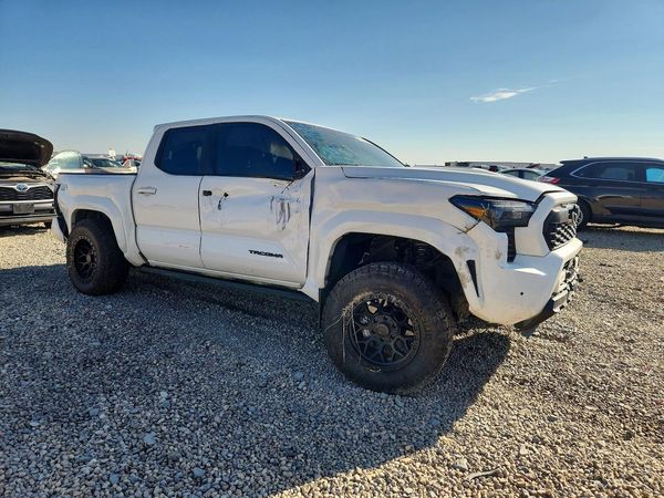 2024 TOYOTA TACOMA — Passenger 3/4