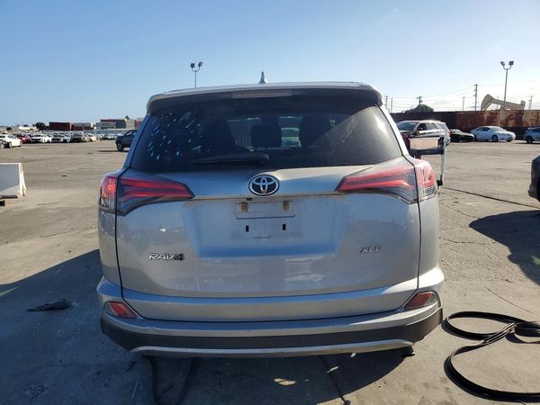 2018 TOYOTA RAV4 Adventure/XLE — DIRR