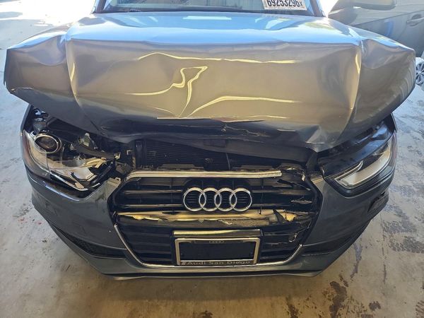 2016 AUDI A4 Premium
