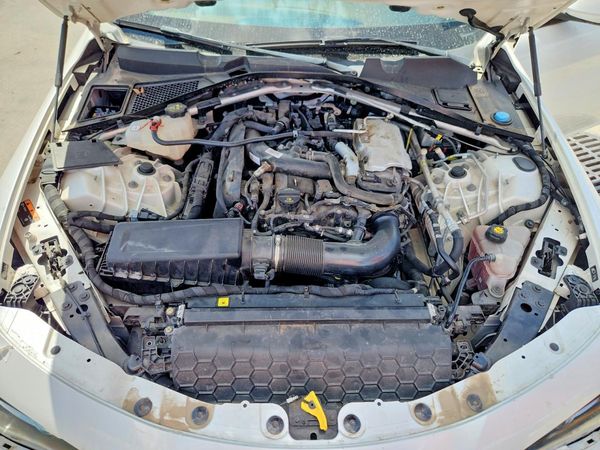 2017 ALFA ROMEO GIULIA TI RWD — Engine bay