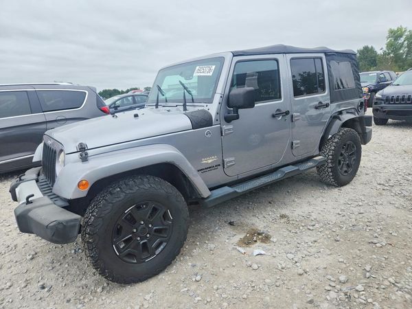 2013 JEEP WRANGLER — DSFA — Front 3/4
