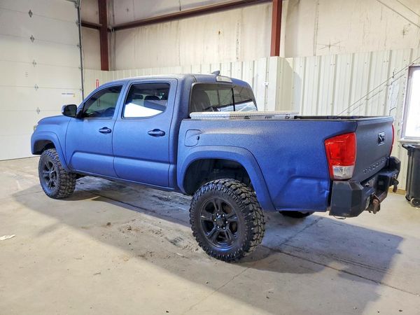 2017 TOYOTA TACOMA