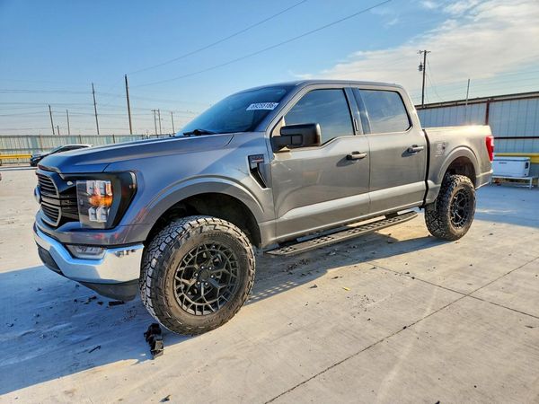 2021 FORD F150 — Front 3/4