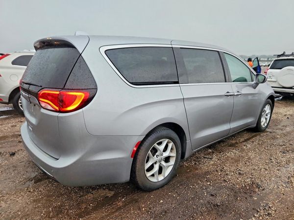 2018 CHRYSLER PACIFICA — DIRR