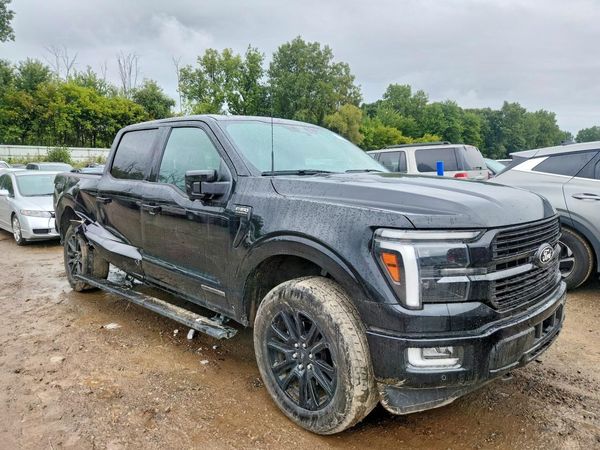 2025 FORD F150 — Passenger 3/4