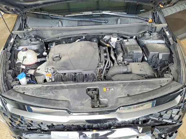 2026 KIA SPORTAGE — Engine bay