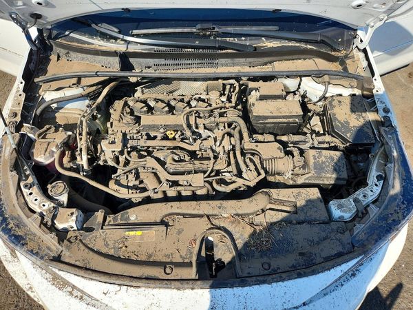 2024 TOYOTA COROLLA — Engine bay