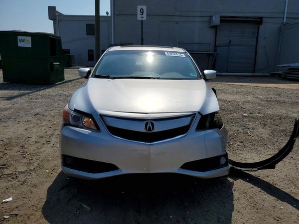 2013 ACURA ILX 20 PREMIUM — DIRF
