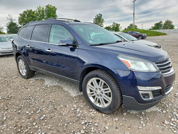 2015 CHEVROLET TRAVERSE 1LT — Passenger 3/4