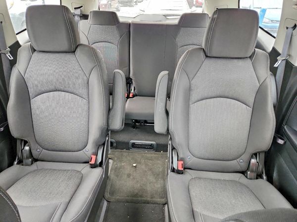 2015 CHEVROLET TRAVERSE 1LT — SUVN