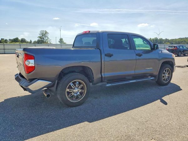 2015 TOYOTA TUNDRA SR5 Grade