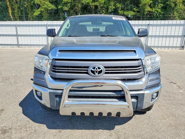 2015 TOYOTA TUNDRA SR5 Grade