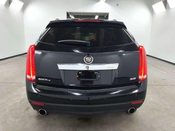 2013 CADILLAC SRX Luxury — DIRR
