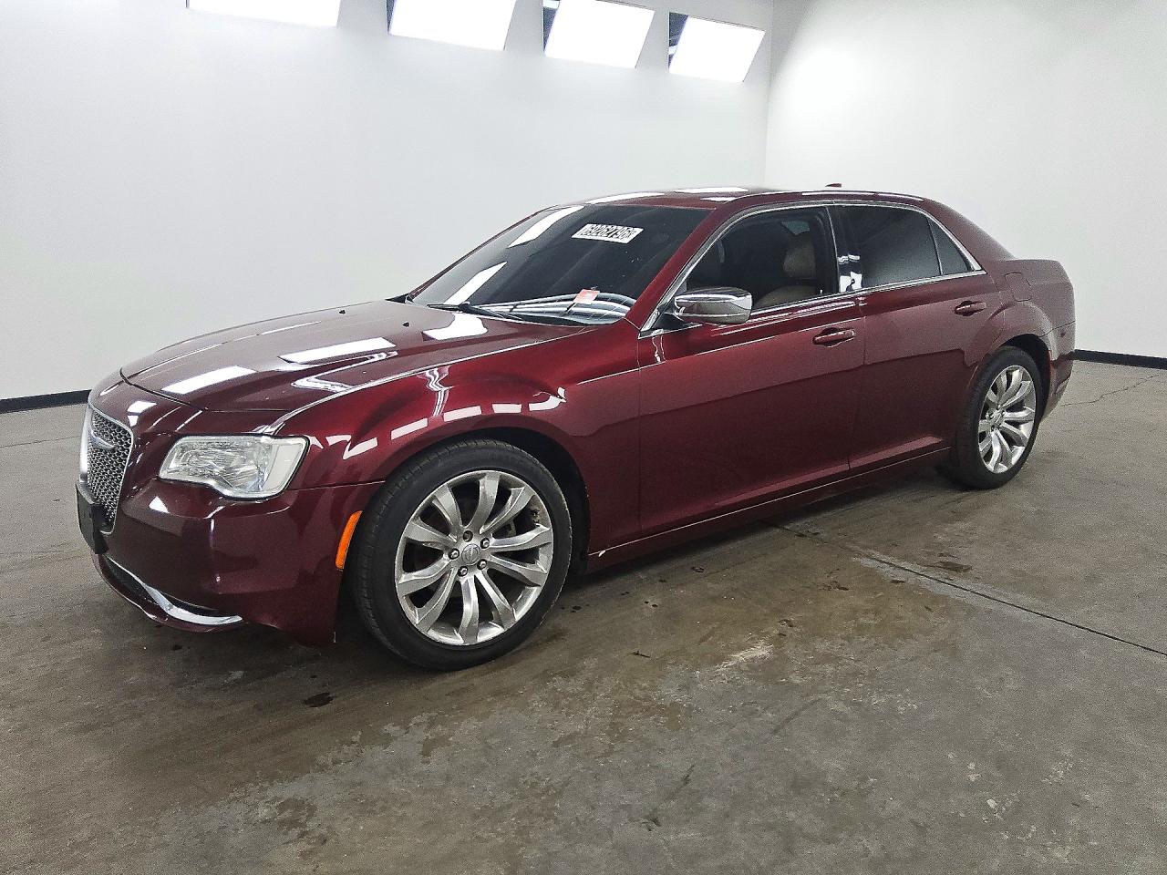 2018 CHRYSLER 300 — Front 3/4