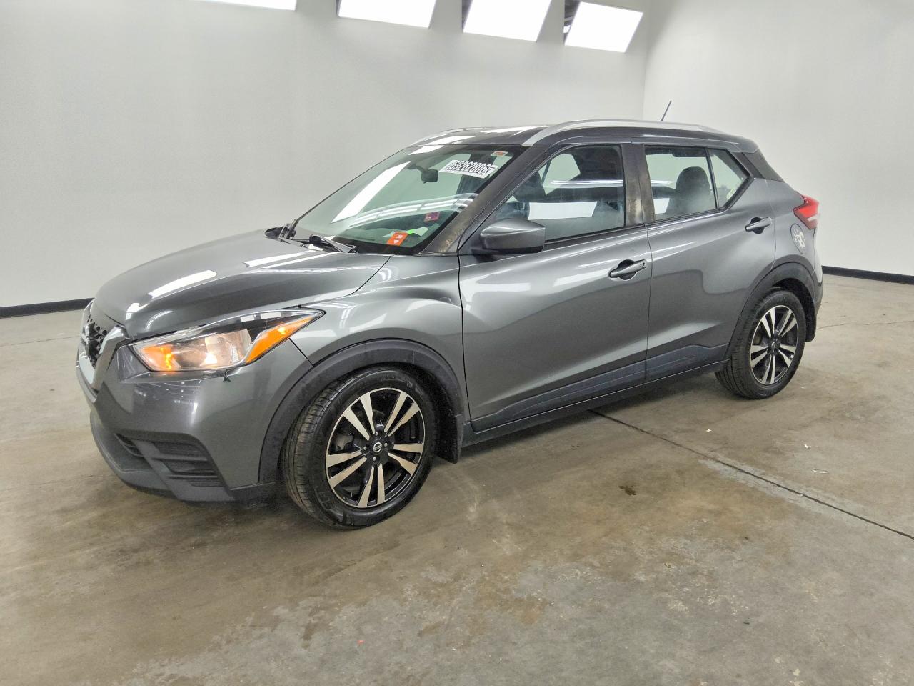 2019 NISSAN KICKS — Front 3/4