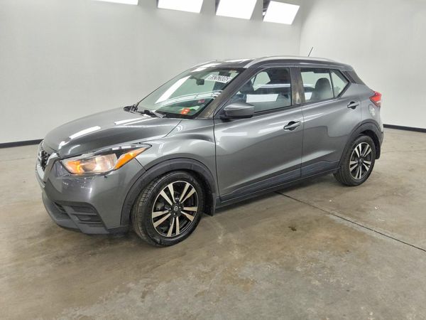 2019 NISSAN KICKS — Front 3/4