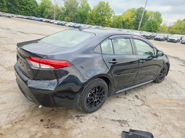2022 TOYOTA COROLLA LE — PSRA