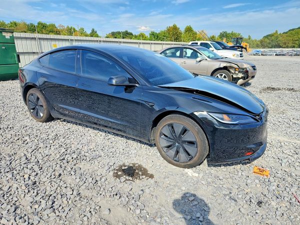 2025 TESLA MODEL 3 — Passenger 3/4