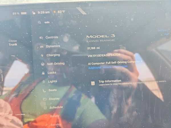 2025 TESLA MODEL 3 — ODOM