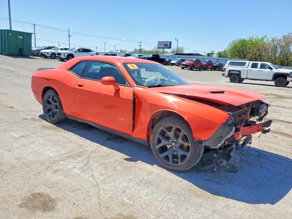 2020 DODGE CHALLENGER SXT — Passenger 3/4