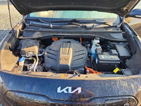 2022 KIA NIRO EV — Engine bay