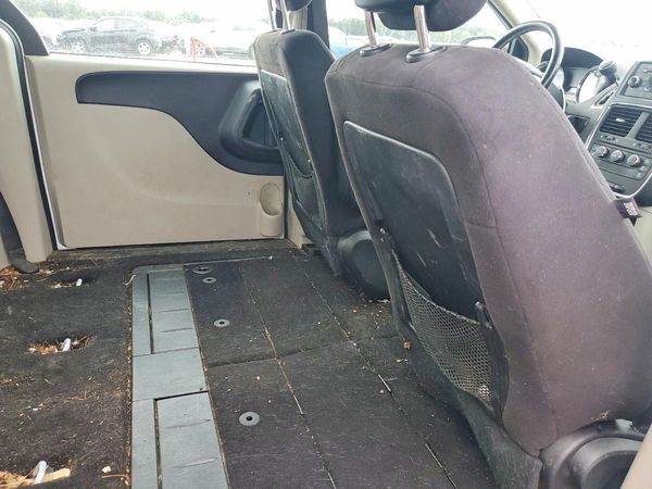 2014 DODGE GRAND CARAVAN SE — PSRS