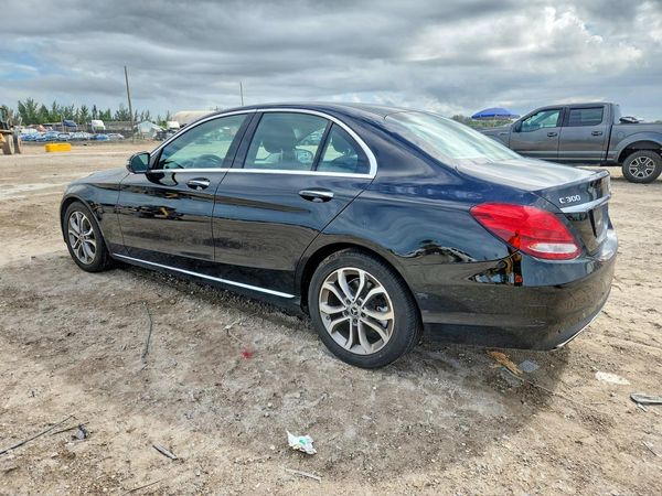 2017 MERCEDES-BENZ C C300
