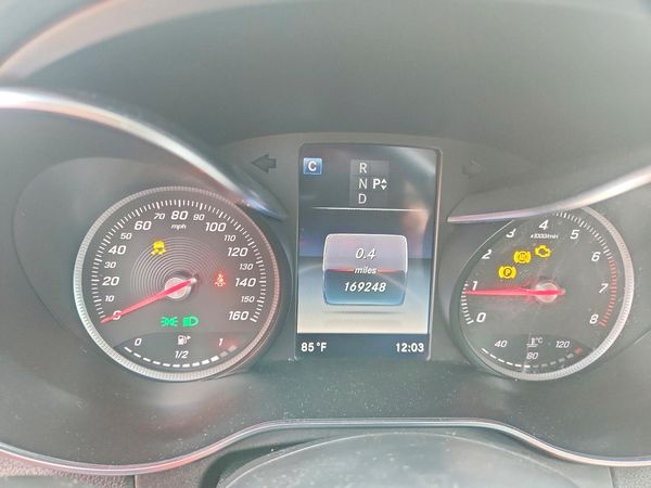 2017 MERCEDES-BENZ C C300