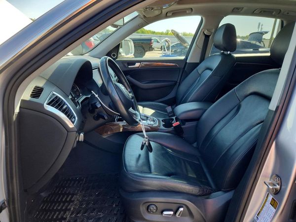 2016 AUDI Q5 quattro Premium Plus