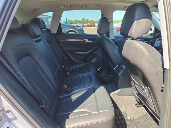 2016 AUDI Q5 quattro Premium Plus