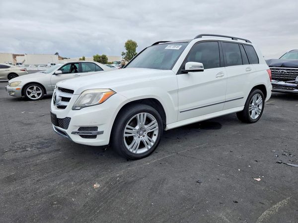 2015 MERCEDES-BENZ GLK — DSFA — Front 3/4