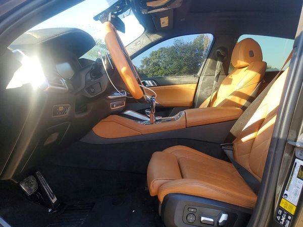 2023 BMW X6 — DENT