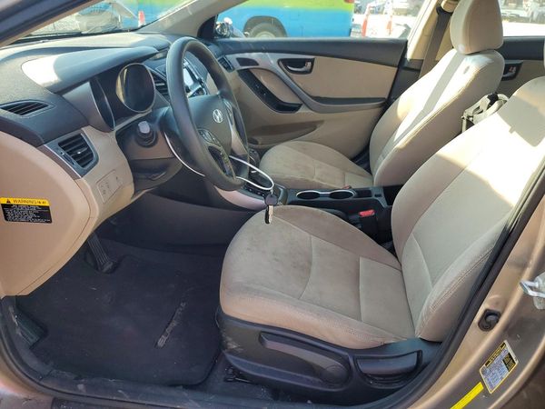 2014 HYUNDAI ELANTRA — DENT