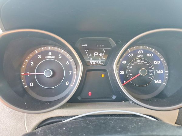 2014 HYUNDAI ELANTRA — ODOM