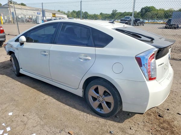 2015 TOYOTA PRIUS — DSRA