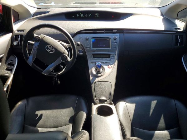 2015 TOYOTA PRIUS — CKPT