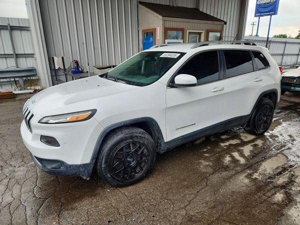 2015 JEEP CHEROKEE — Front 3/4