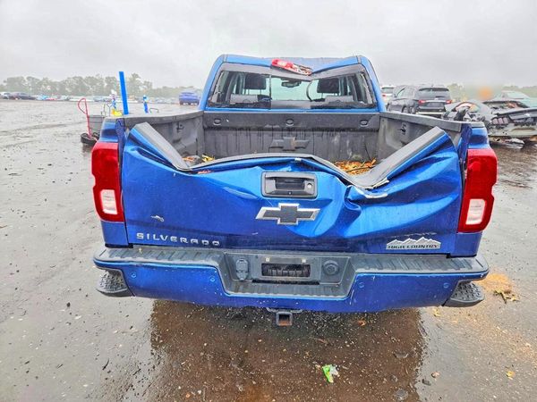 2017 CHEVROLET SILVERADO High Country — DIRR