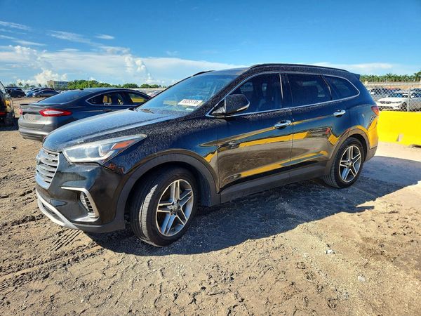 2017 HYUNDAI SANTA FE — Front 3/4